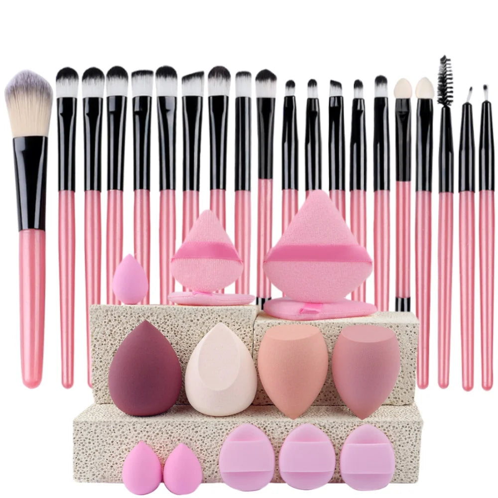 Piece Professional Makeup Brush Set with Beauty Blenders