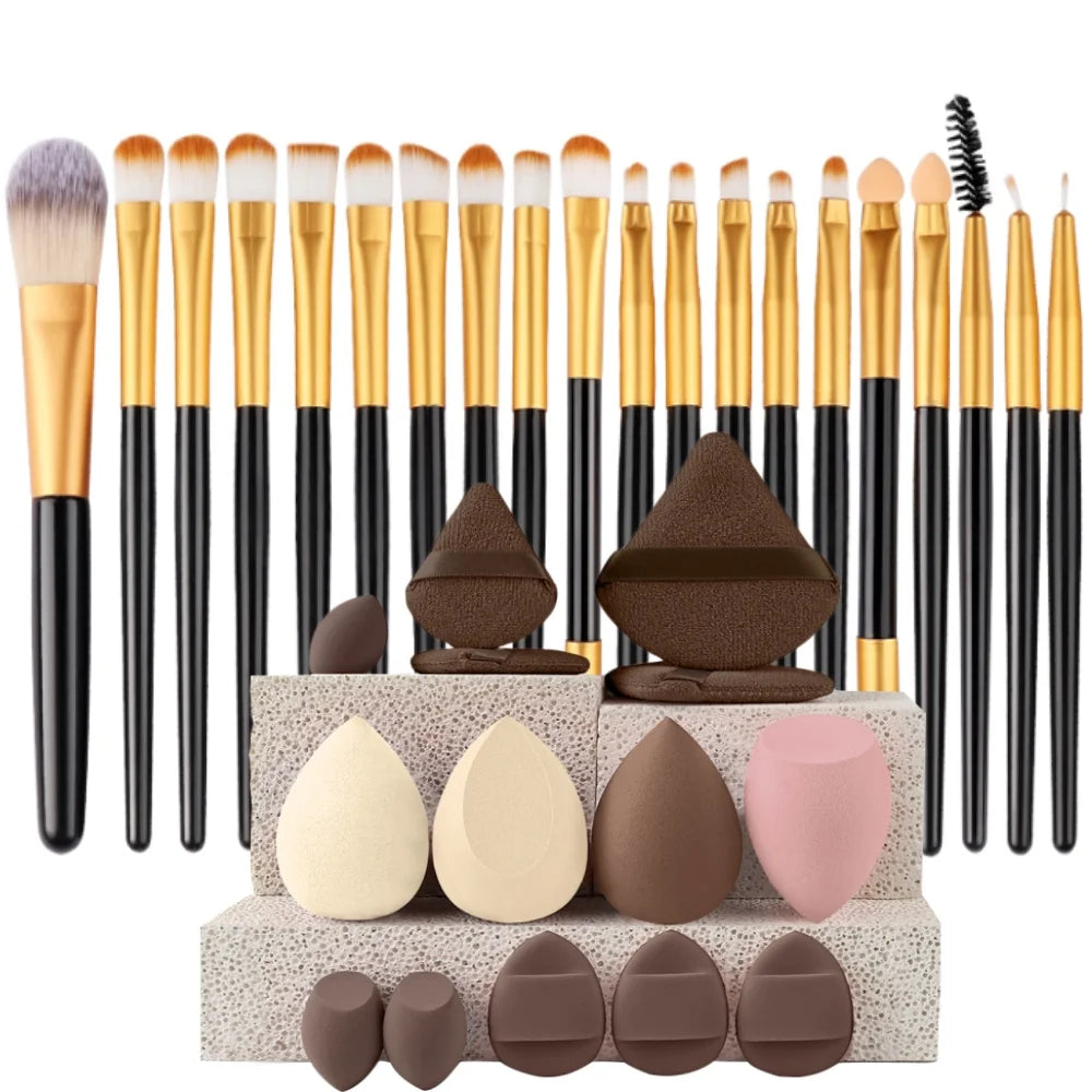 Piece Professional Makeup Brush Set with Beauty Blenders