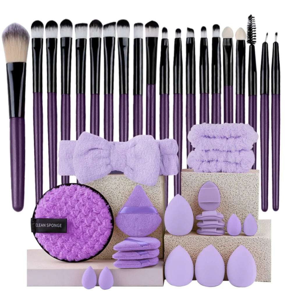 Piece Professional Makeup Brush Set with Beauty Blenders