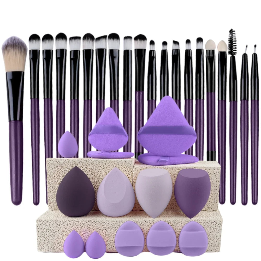 Piece Professional Makeup Brush Set with Beauty Blenders