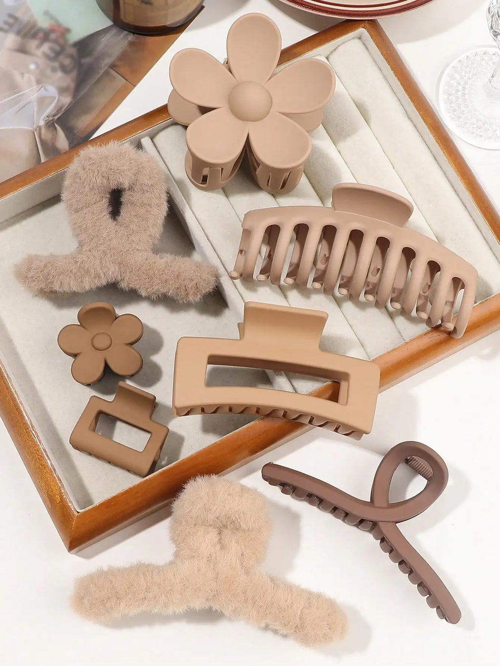 8-Piece Hair Claw Clip Set – Cute Fashion Hair Accessories for Women