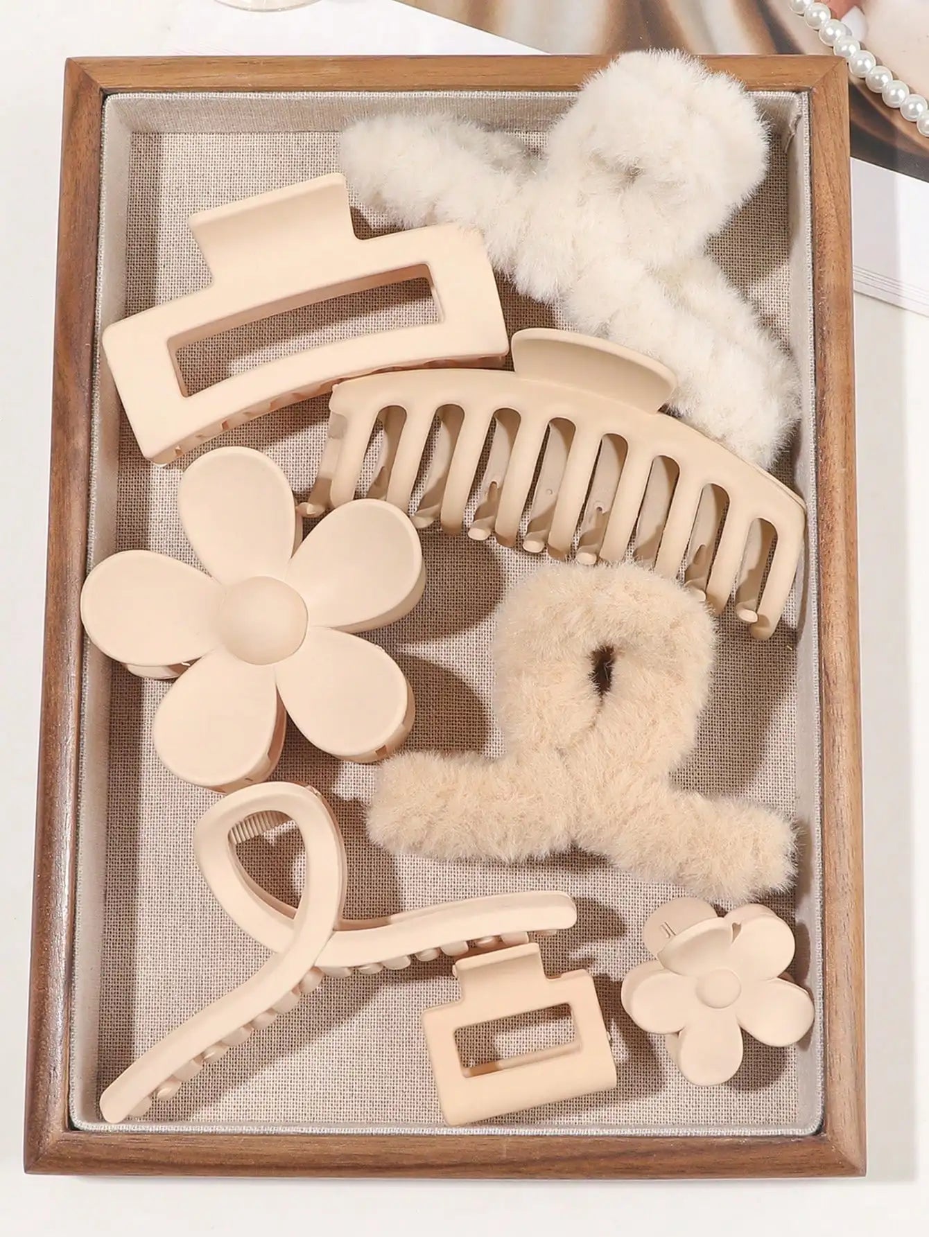 8-Piece Hair Claw Clip Set – Cute Fashion Hair Accessories for Women