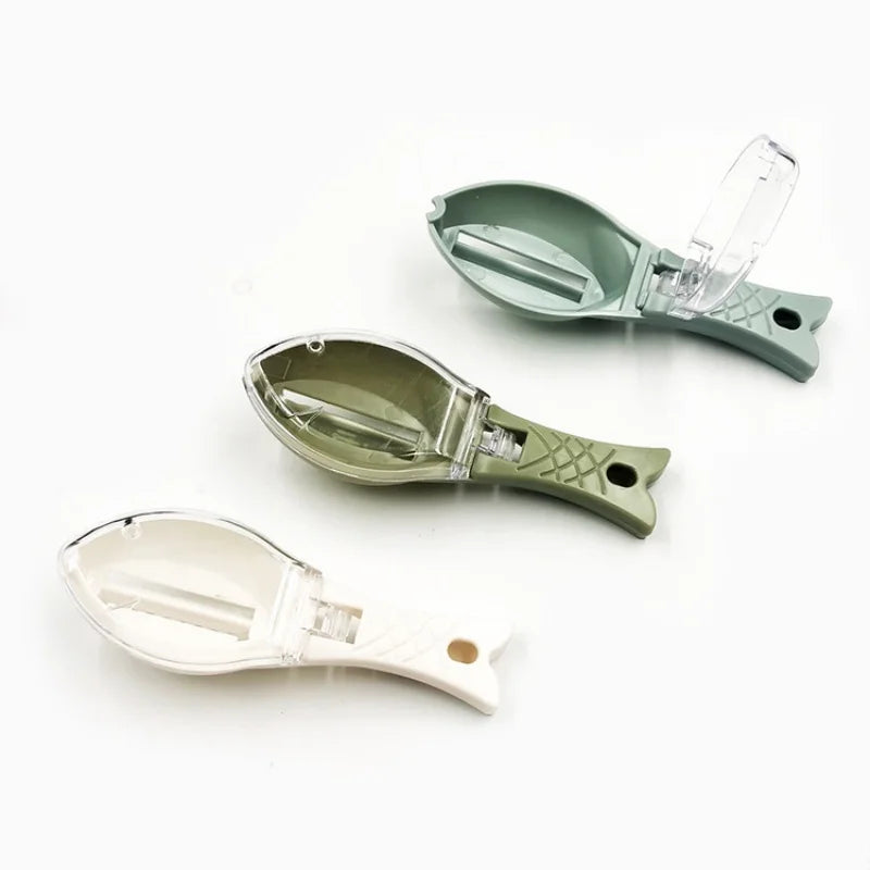 Kitchen Fish Scale Scraper with Lid – Manual Fish Scaler & Cleaning Tool