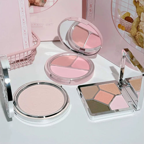 7-Piece Makeup Gift Set – Eyeshadow, Blush, Powder & Lip Collection