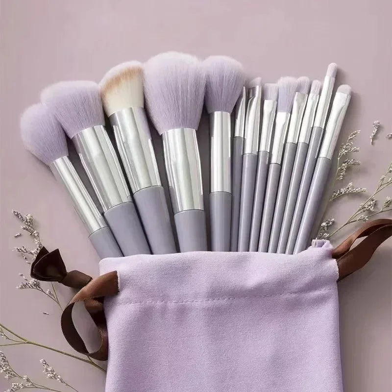 7-Piece Makeup Gift Set – Eyeshadow, Blush, Powder & Lip Collection