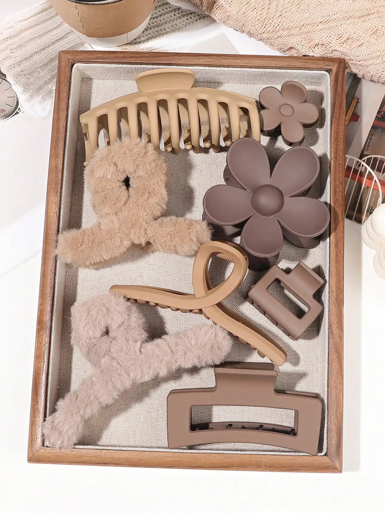8-Piece Hair Claw Clip Set – Cute Fashion Hair Accessories for Women